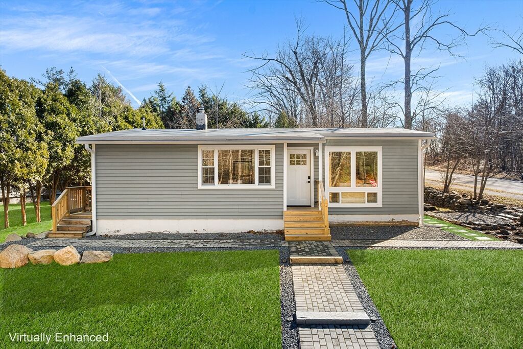 Property Photo:  98 Lancaster Rd  MA 01464 