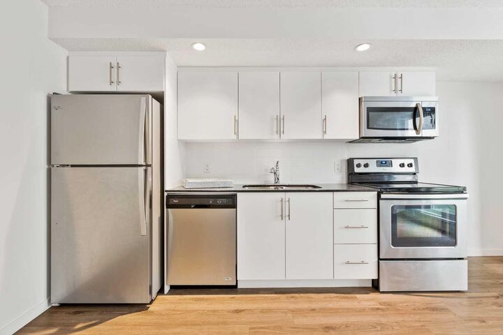 Photo de la propriété:  1920 11 Avenue SW 206  AB T3C 0N9 