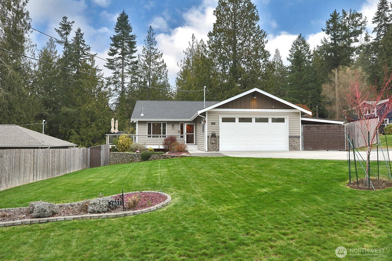 Property Photo:  2903  Hi Crest Road  WA 98260 