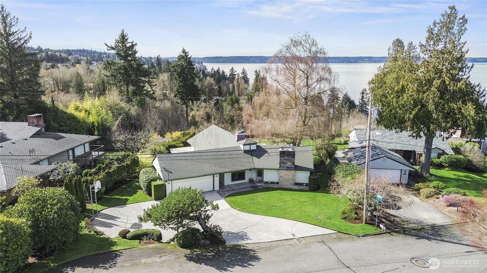 Property Photo:  456  View Ridge Drive  WA 98203 