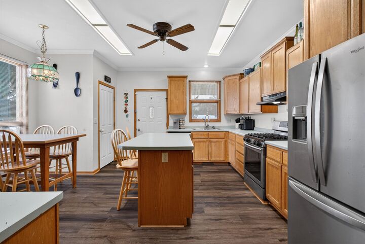 Property Photo:  422 Court Street  WI 53014 