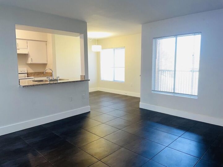 Property Photo:  2405 NW 33rd Street 1208  FL 33309 