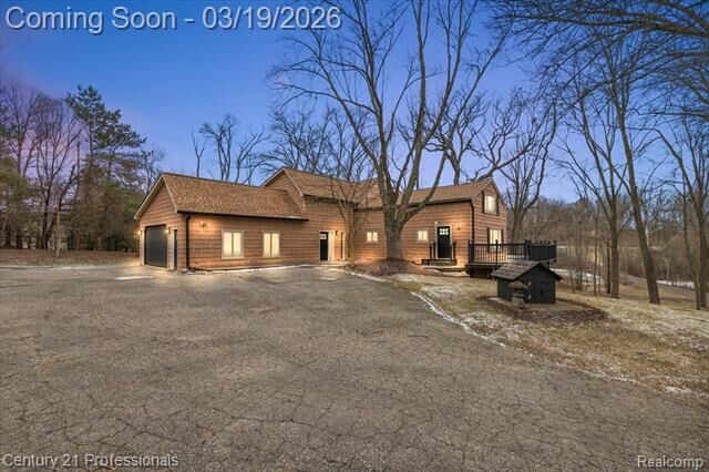 Property Photo:  3185 Shimmons Road  MI 48326 