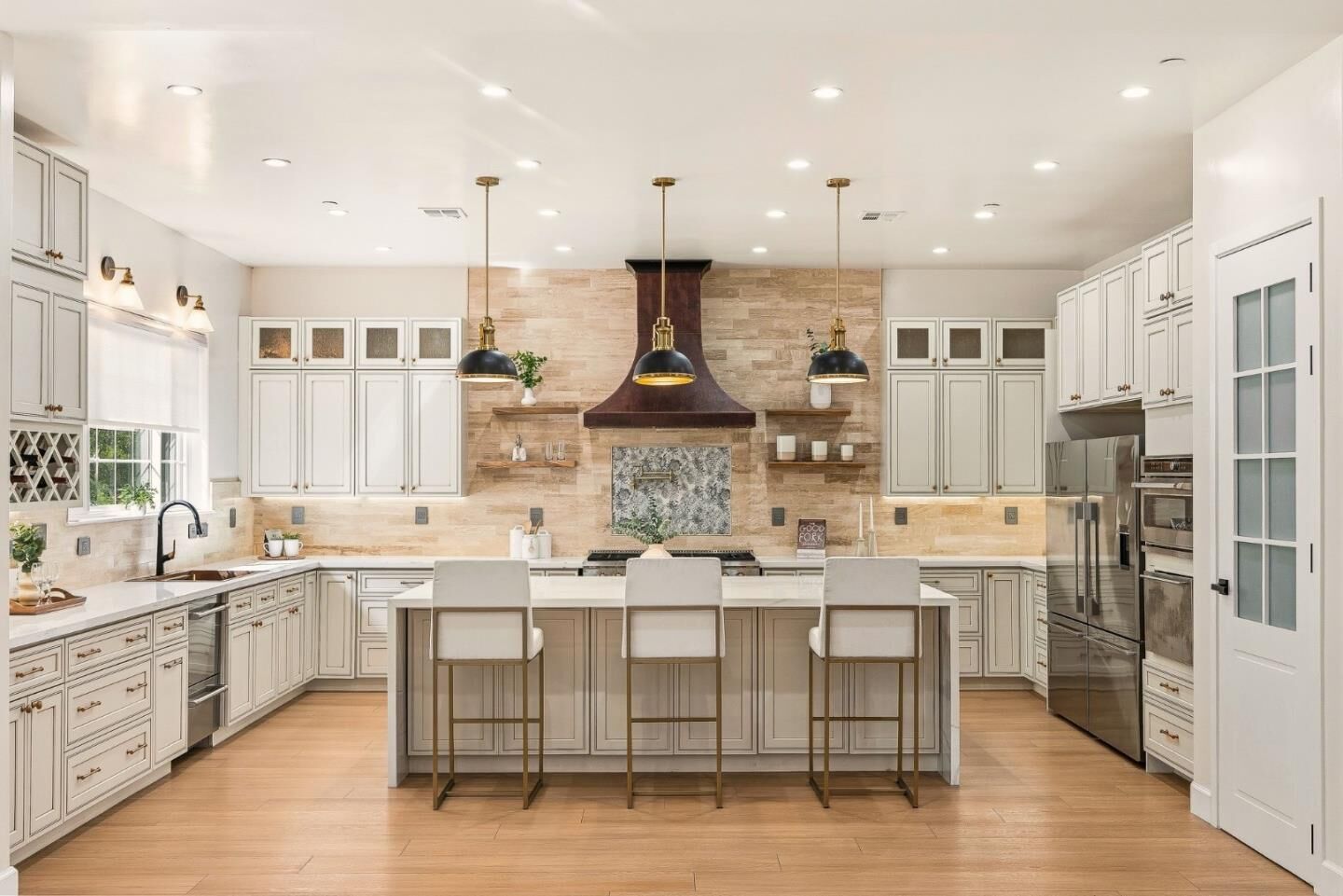 Property Photo:  2565 Benson Avenue  CA 95065 