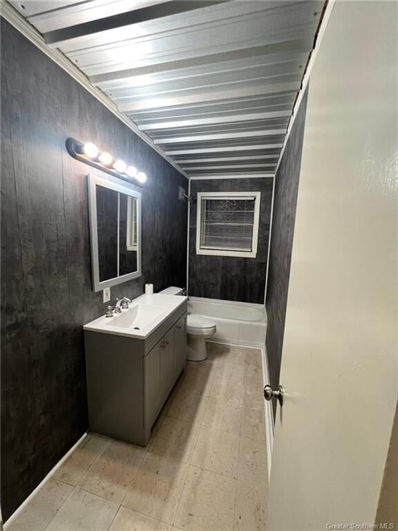 Property Photo:  516 W Burton Street W  LA 70663 