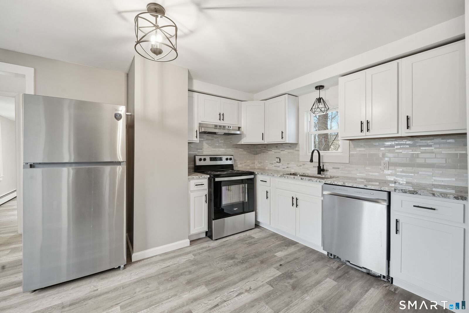 Property Photo:  491 Poquonock Avenue  CT 06095 