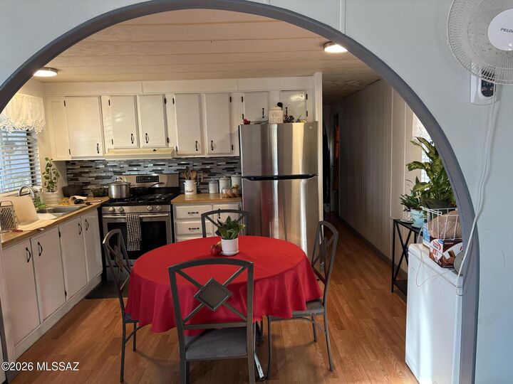 Property Photo: 620 W Limberlost Drive 9 AZ 85705