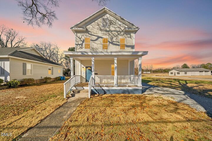Property Photo:  309 N Wilson Avenue  NC 28334 