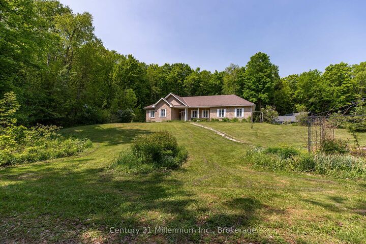 215319 Concession 4 N/A — photo 1