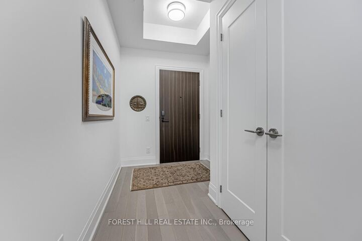 Property Photo: 280 Howland Avenue 201 ON M5R 0C3