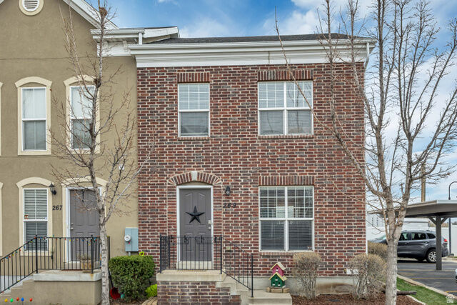 Property Photo: 269 W Apple Cross Way S UT 84107
