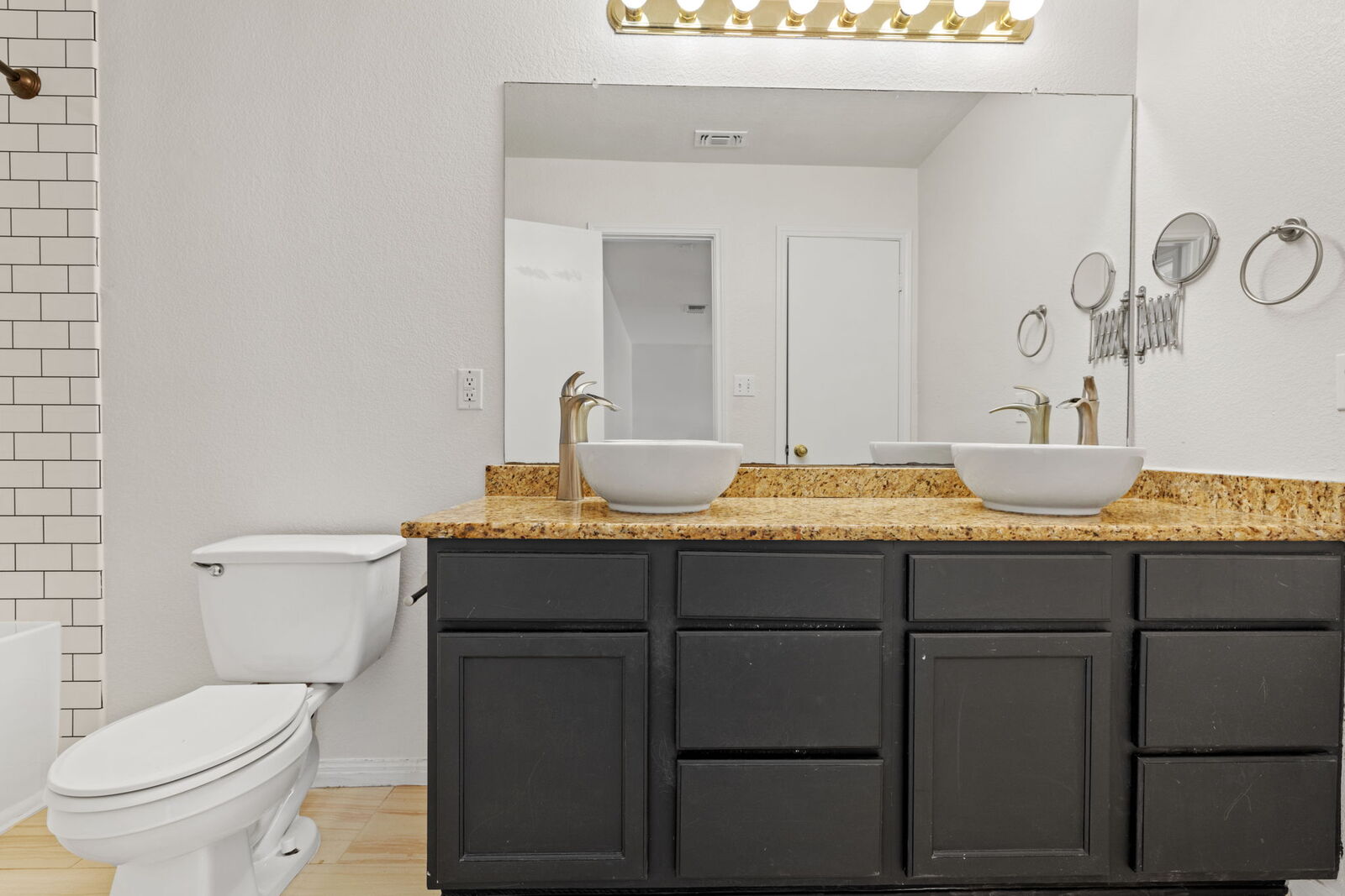 Property Photo:  8400 Steamline Circle  TX 78745 