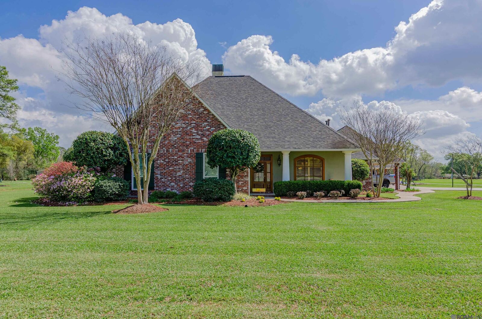 Property Photo:  13150 Oneal Rd  LA 70737 