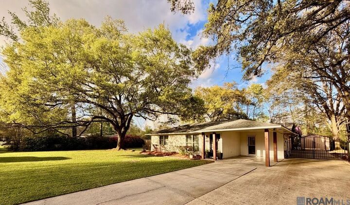 Property Photo:  18074 Billy Blvd  LA 70769 