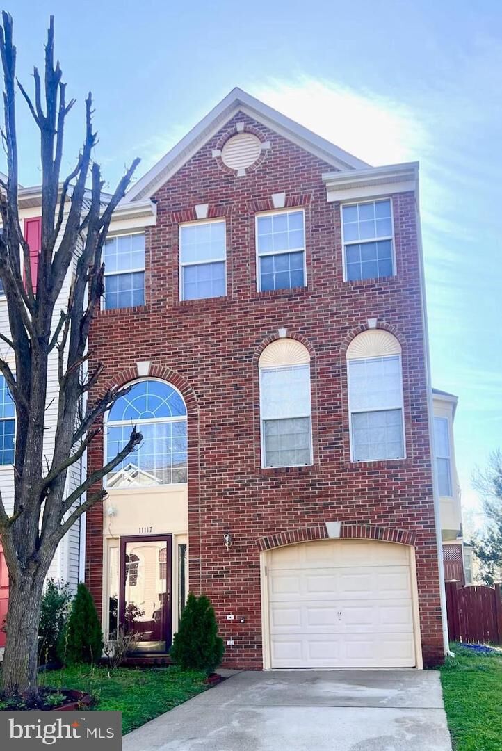 Property Photo: 11117 Doubleday Lane VA 20109