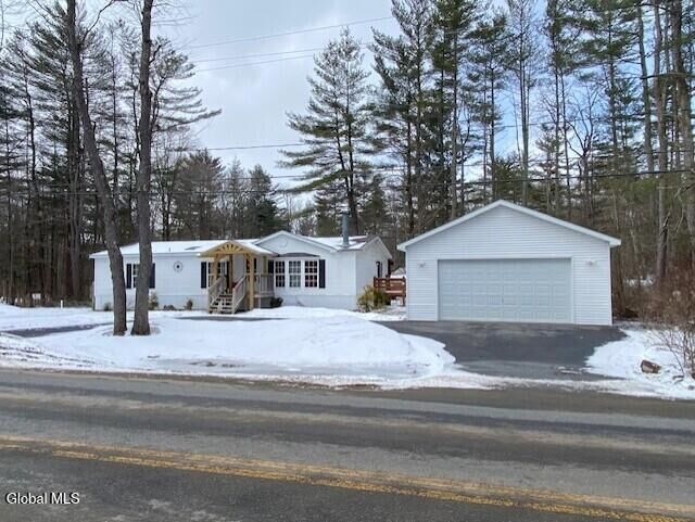 Property Photo:  122 New Turnpike Road  NY 12095 