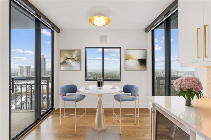 Property Photo: 3481 Lakeside Drive NE P206 GA 30326