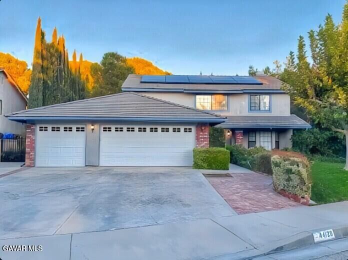 Property Photo:  44128 Fine Circle  CA 93536 