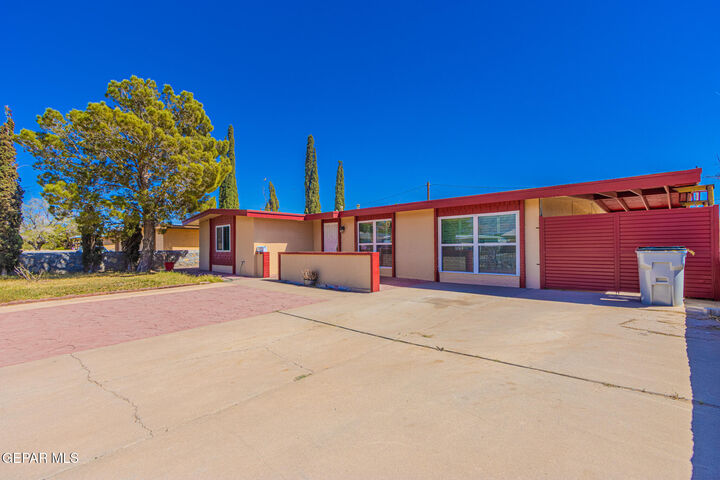 Property Photo:  10612 Murphy Street  TX 79924 