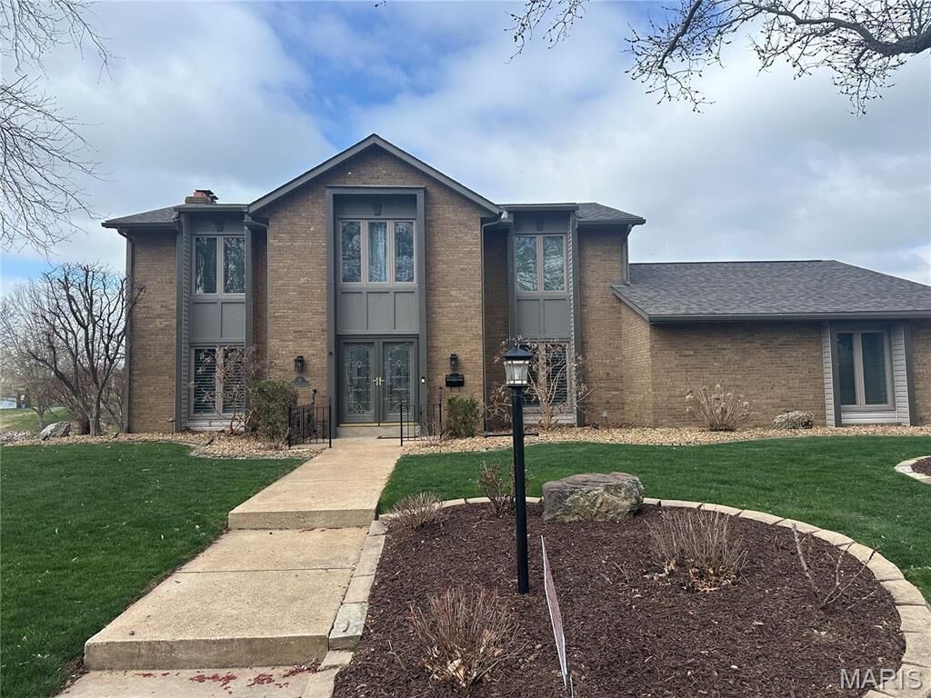 Property Photo:  26 Ravenwood Circle  IL 62269 