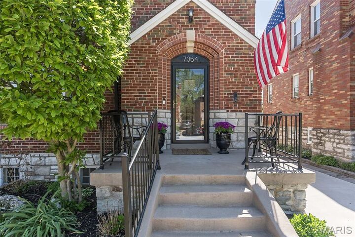 Property Photo:  7354 Balson Avenue  MO 63130 