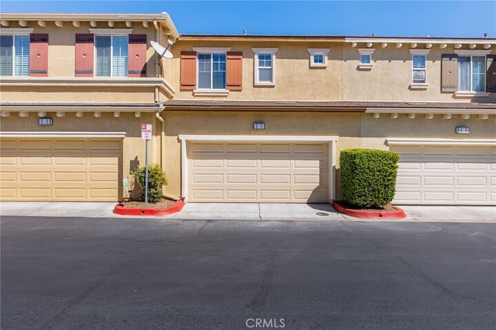 Property Photo:  30505 Canyon Hills  CA 92532 