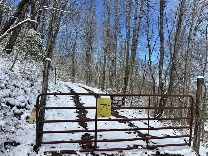 Property Photo:  289 Meskinnish Street  WV 24701 