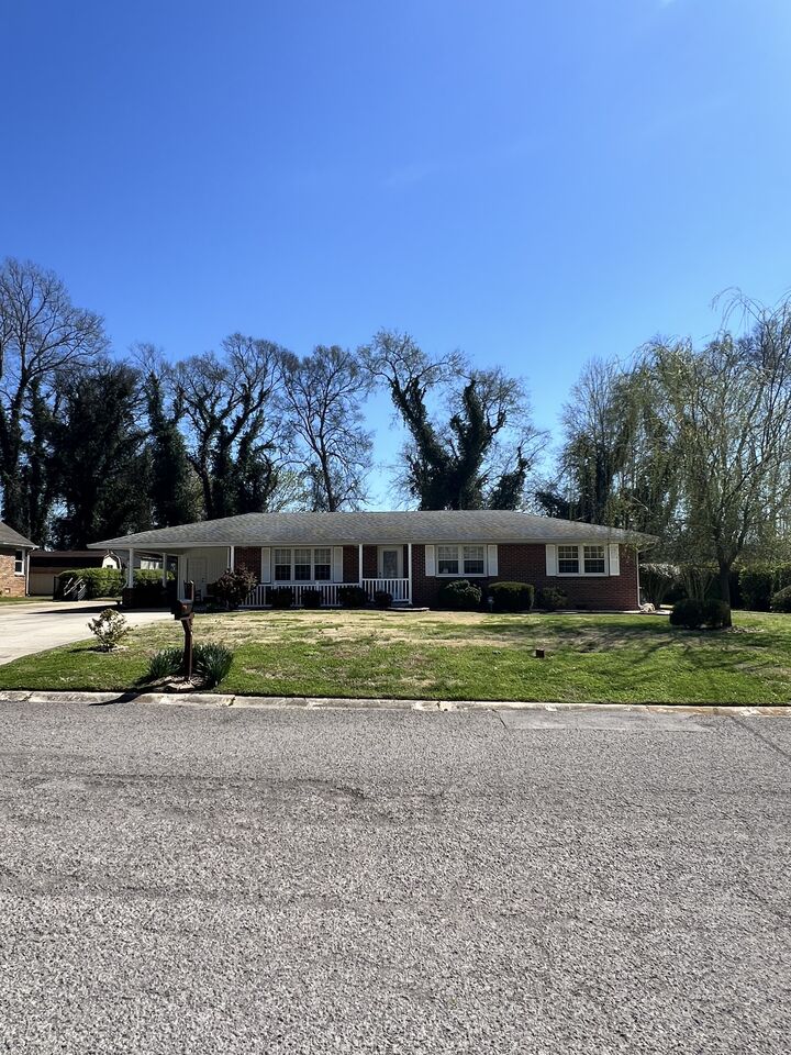 Property Photo: 426 Dow Drive TN 37160