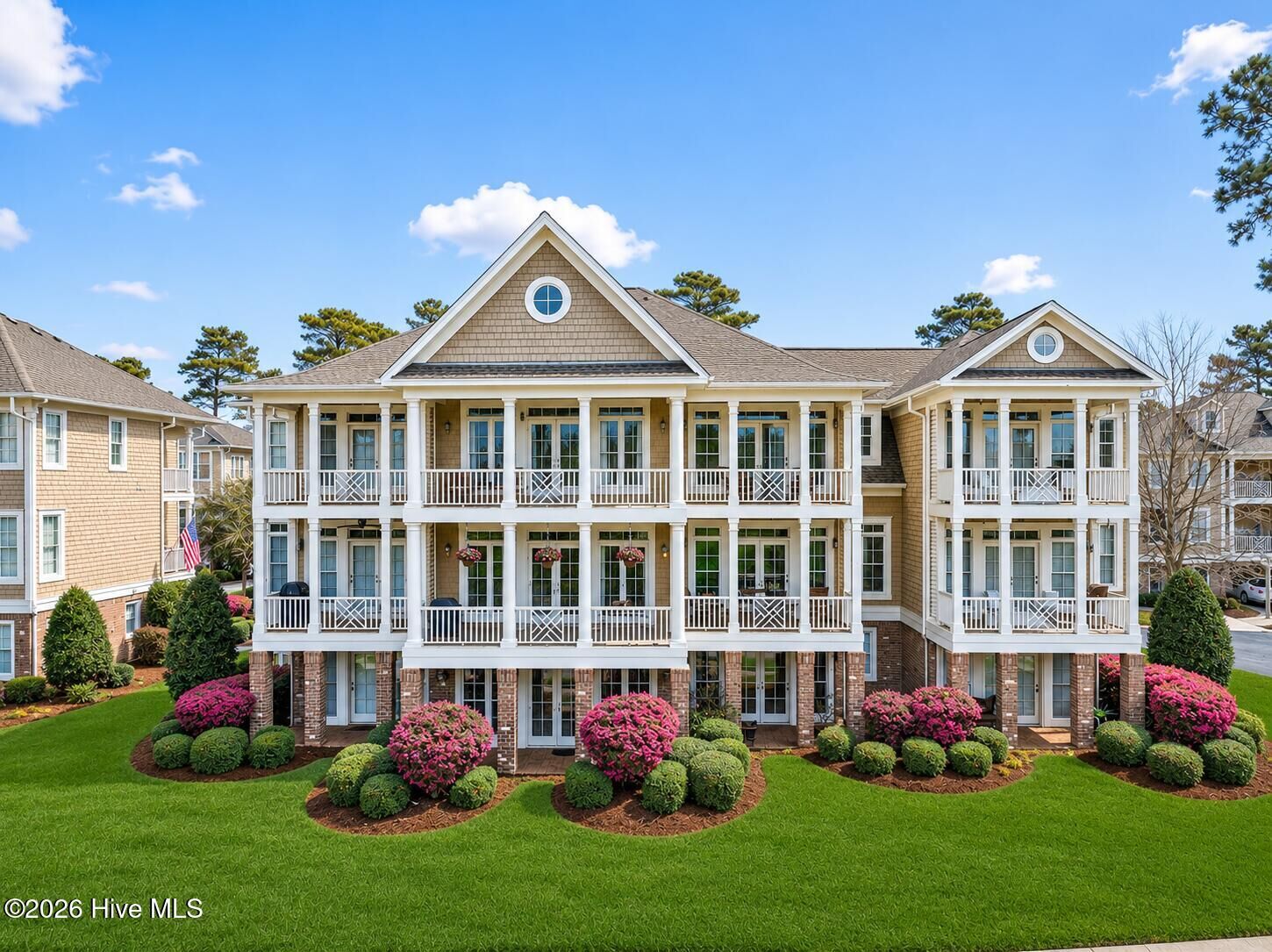 Property Photo: 495 River Bluff Drive Unit 3 NC 28470