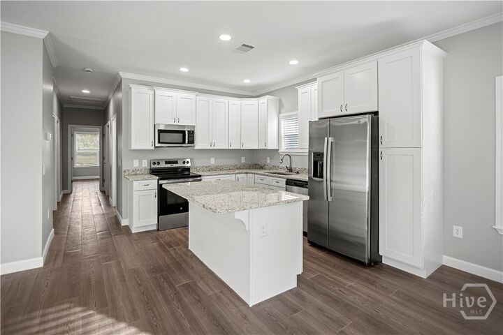 Property Photo:  34 SW Pear Street  GA 31316 