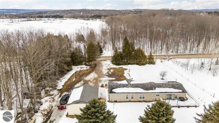 Property Photo: 305 N Advance Road MI 49727