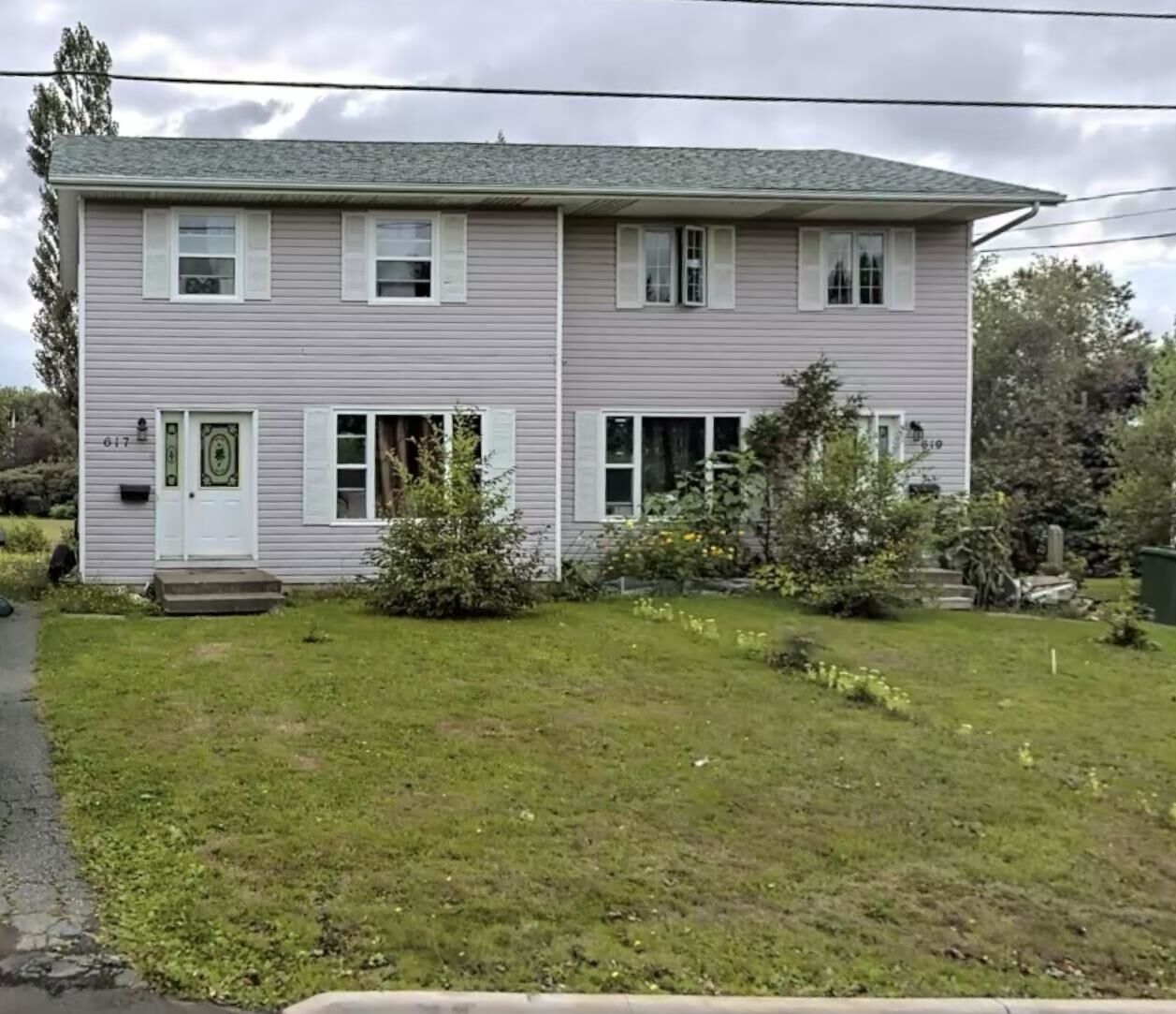 Property Photo:  617-619 Queen Street  PE C1A 2W8 