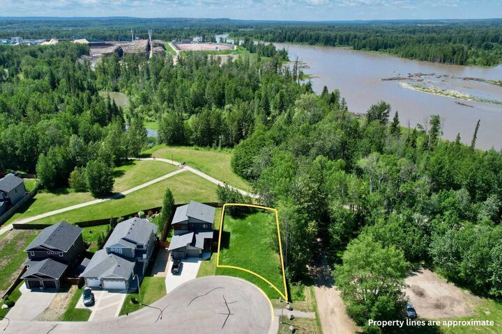 Property Photo: 68 Pritchard Drive AB T7S 0G3