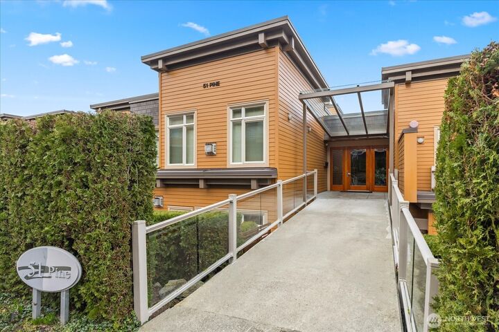 Property Photo: 51 Pine Street 201 WA 98020
