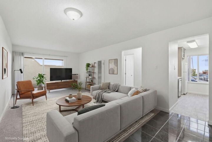 Property Photo:  1660 Laguna Street D  CA 94520 