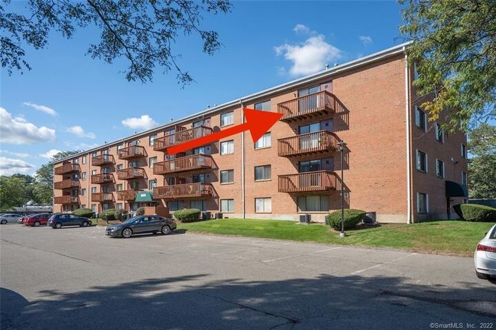 Property Photo:  1401 Harbor View Drive 1401  CT 06067 