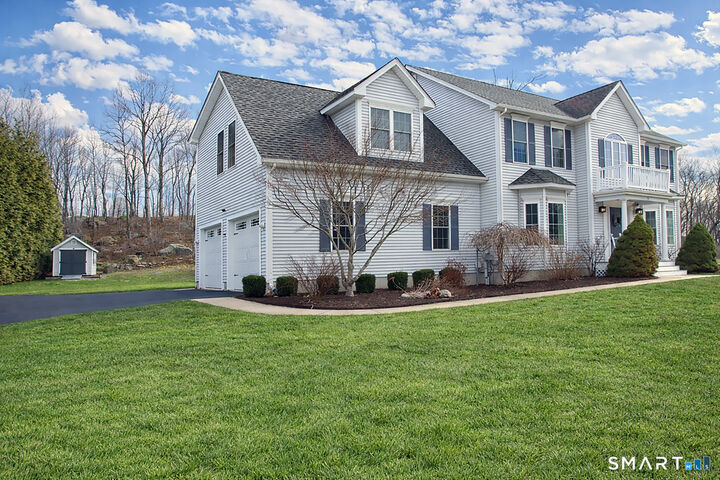 Property Photo:  98 Arbor Crossing  CT 06333 