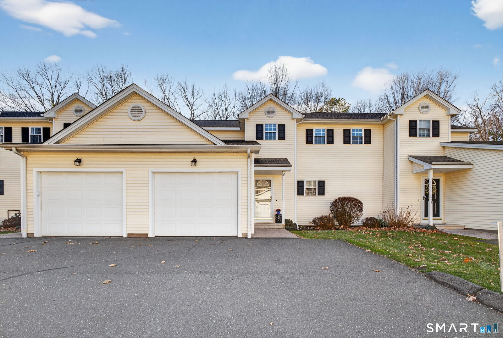 Property Photo:  135 New Britain Avenue 5  CT 06062 