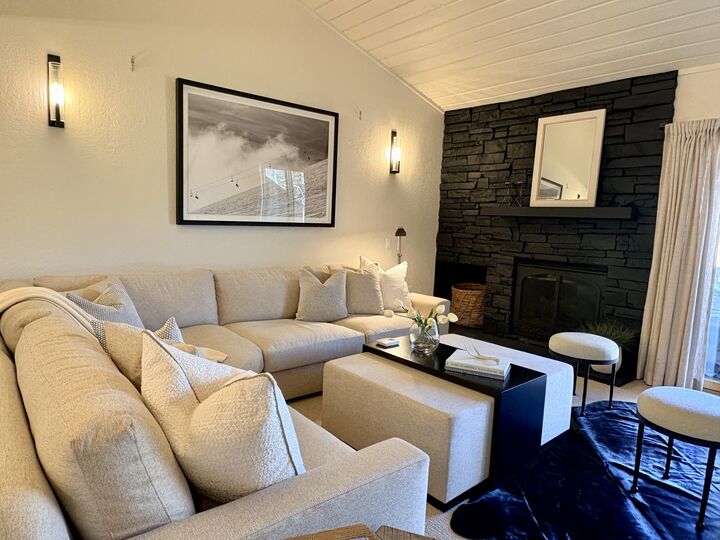 Property Photo:  2638 Ridge Lane 38  ID 83353 