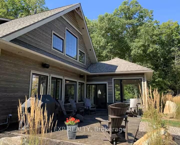 Property Photo: 772 Ferguson Lake Road ON K7V 3Z7