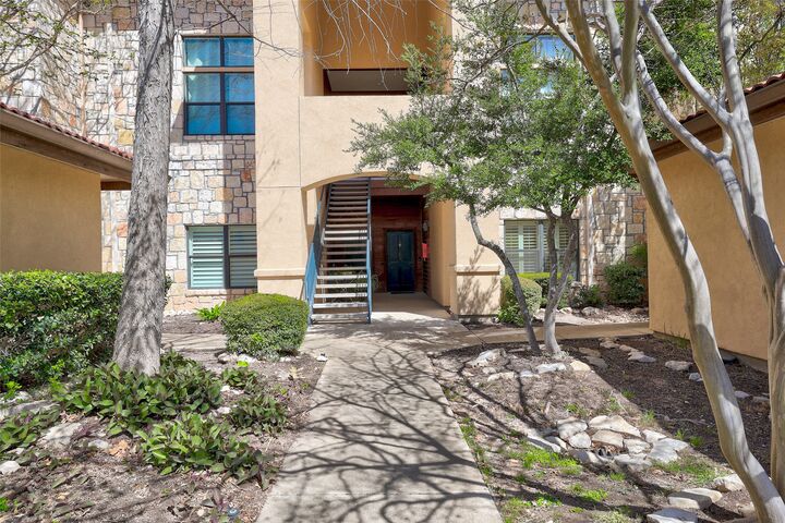 Property Photo:  300 San Gabriel Village Boulevard 512  TX 78626 