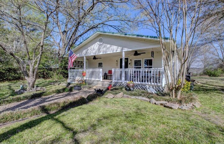 Property Photo:  16601 West Road  AR 72135 