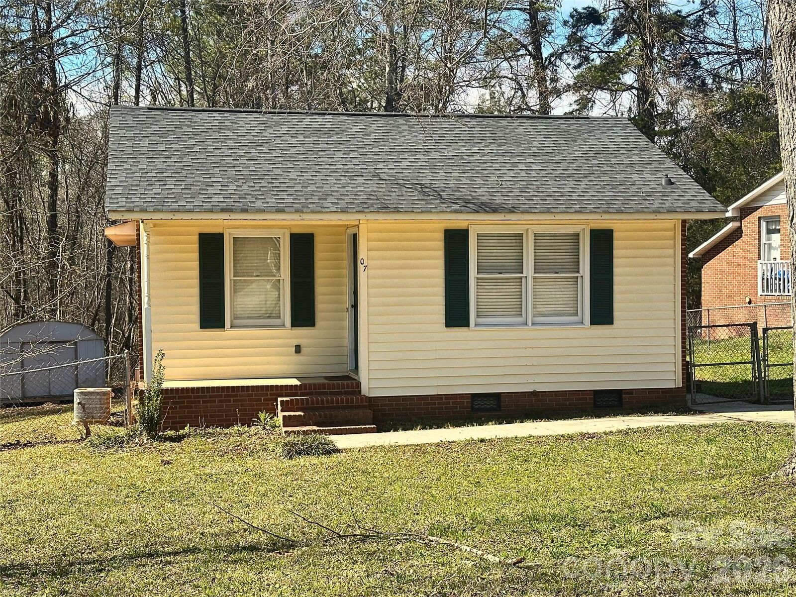 Property Photo:  7 Rosewood Lane  SC 29745 