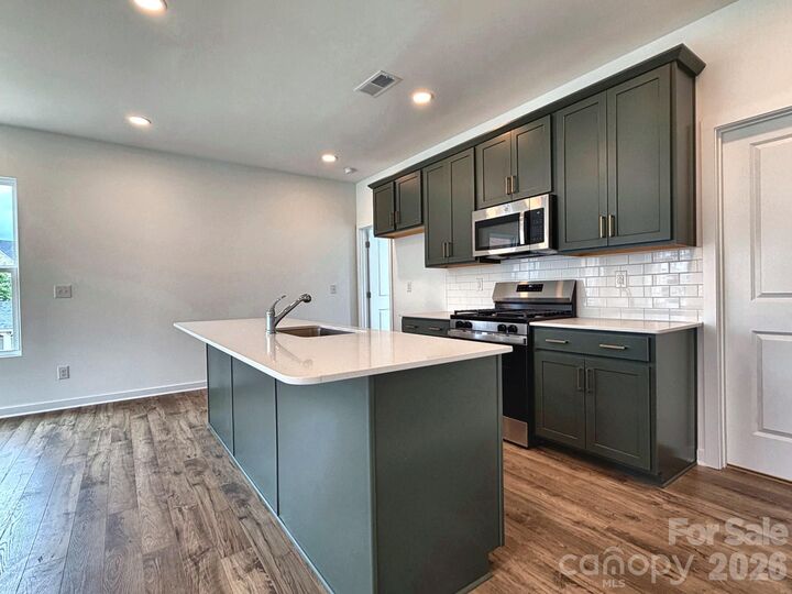 Property Photo:  2334 Rachelwood Drive  NC 28273 