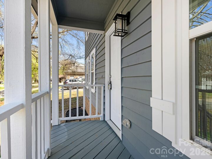 Property Photo: 6223 Whitewater Drive NC 28214