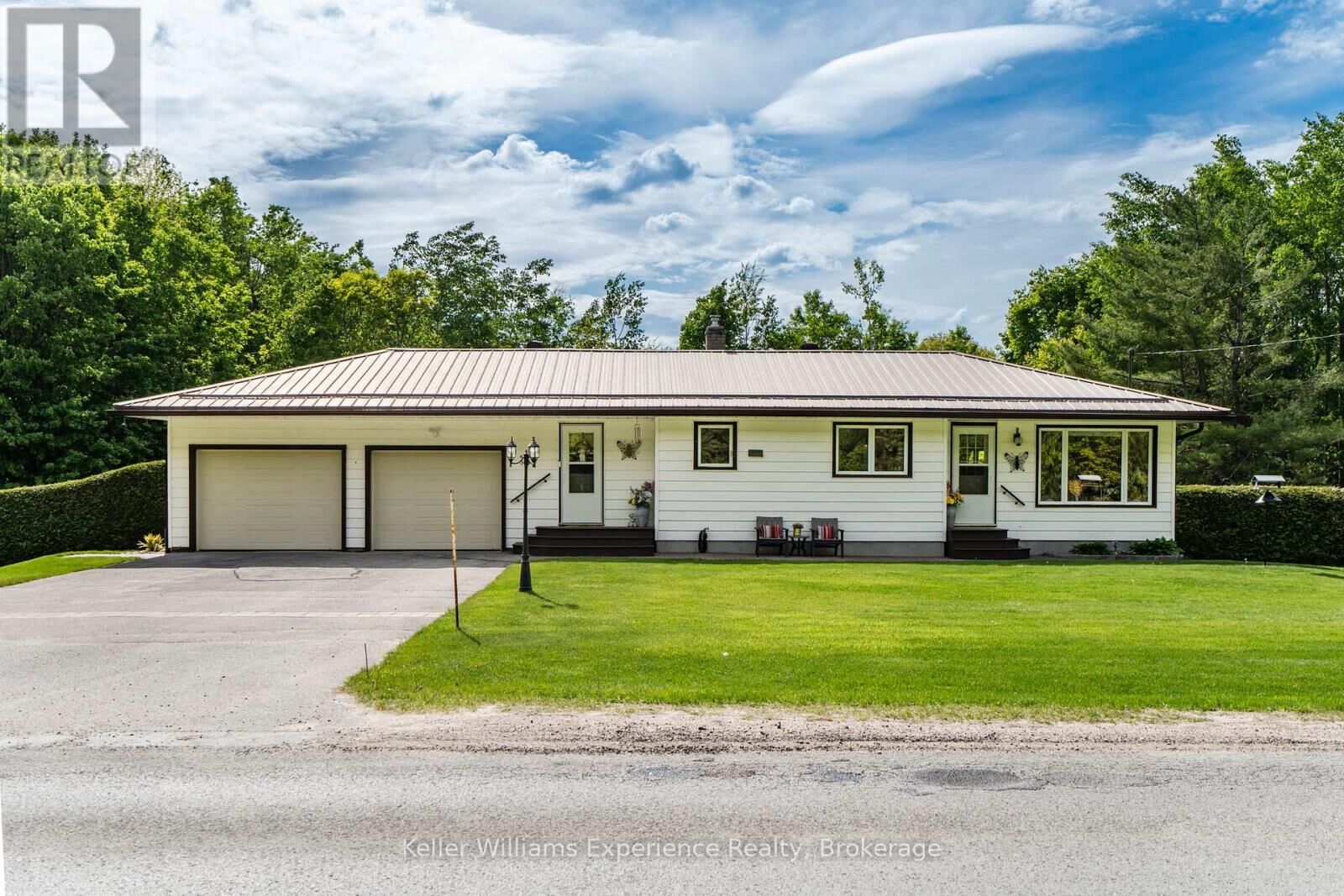 Property Photo: 450 Concession 11 Road East ON L0L 2J0