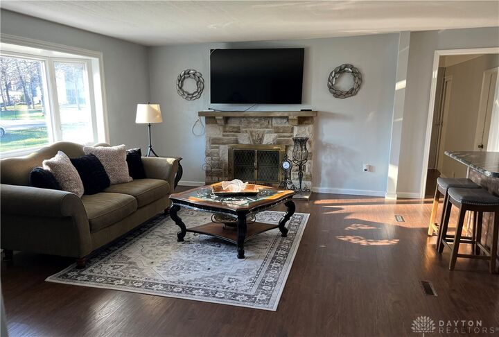 Property Photo: 1692 Shady Lane OH 45432