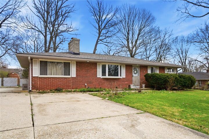 Property Photo:  1692 Shady Lane  OH 45432 