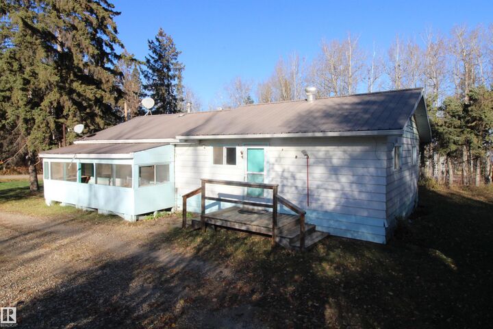 Property Photo: 53309A Rge Road 62 AB T0E 0W0
