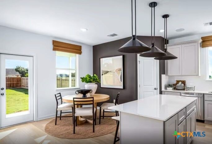 Property Photo:  131 Golden Bell Way  TX 78610 